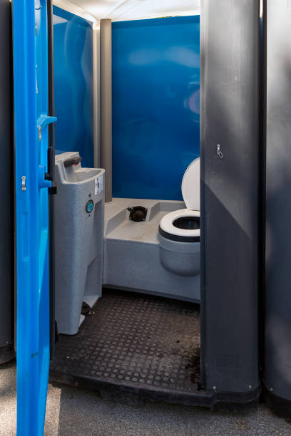 Best Best portable toilet rental  in Pineville, LA
